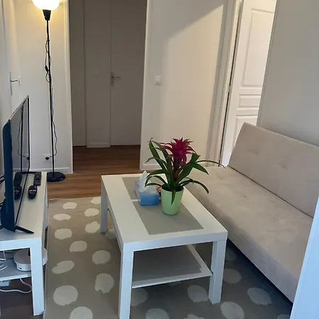 T2 Place Carnot Appartamento Romainville